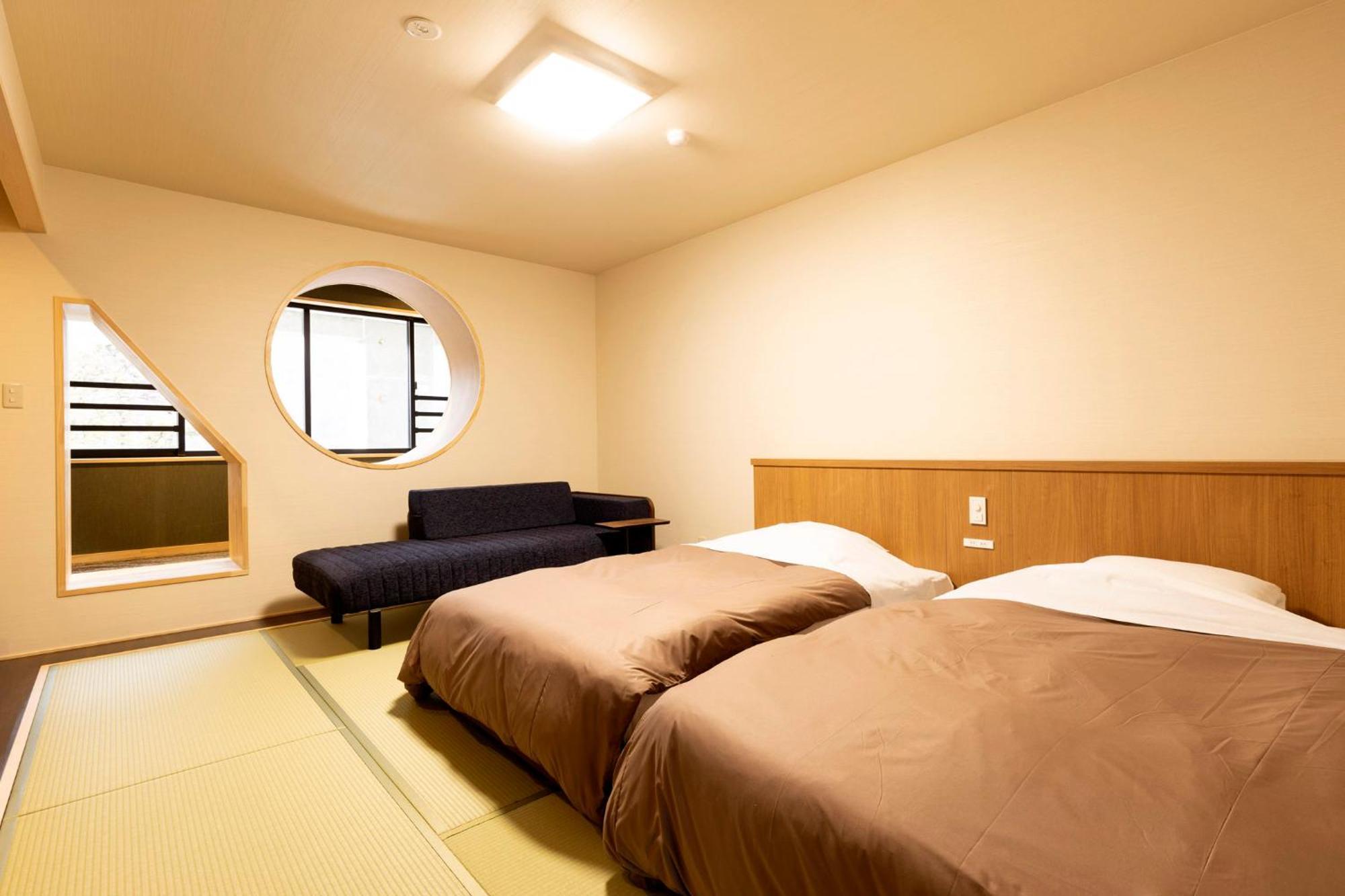 Ooedo Onsen Monogatari Premium Yamanaka Grand Hotel Kaga  Exterior photo
