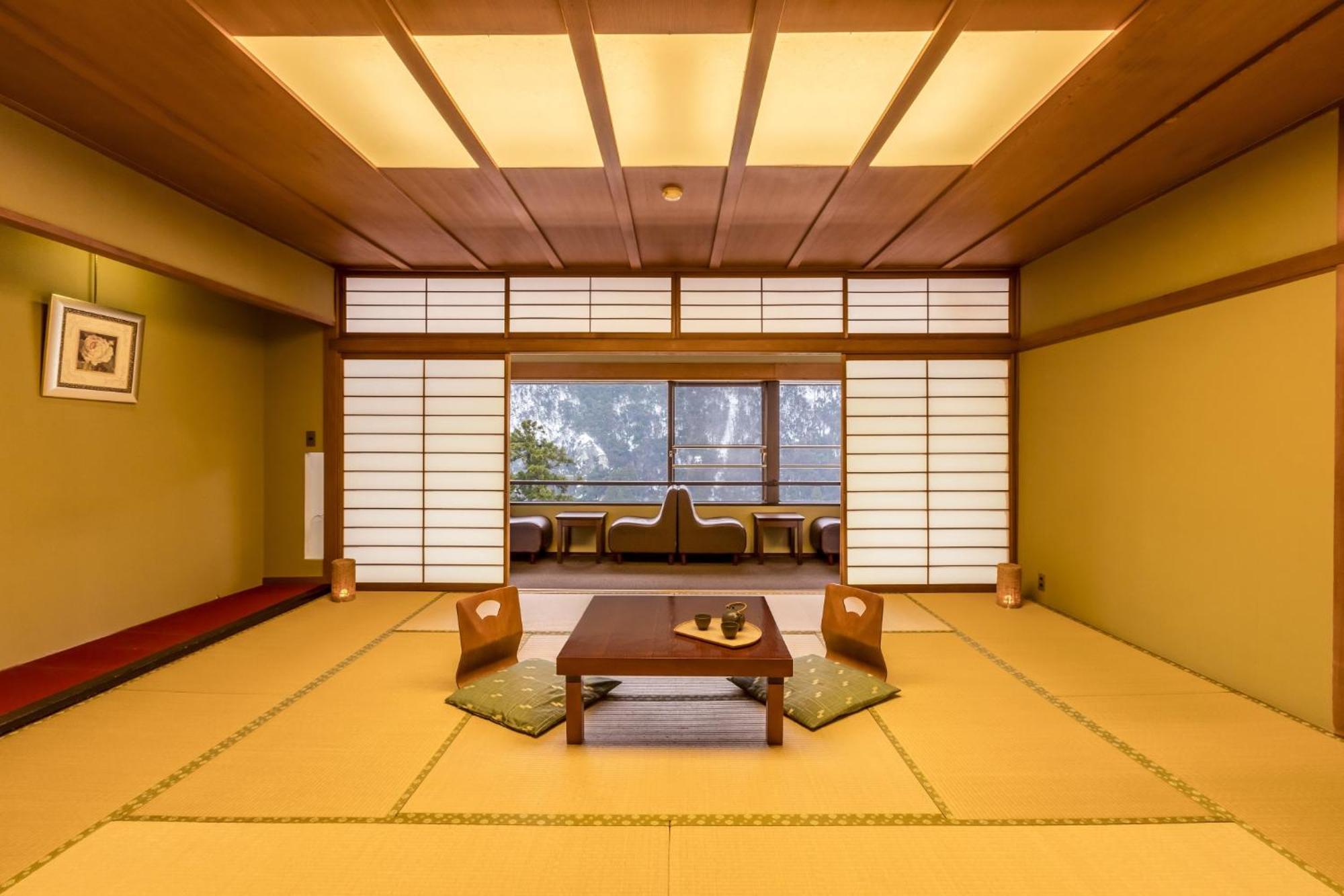 Ooedo Onsen Monogatari Premium Yamanaka Grand Hotel Kaga  Exterior photo